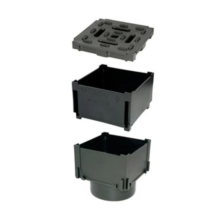 ESQUINERO HEXALINE D/PLAST NEGRO C/4 SALIDAS