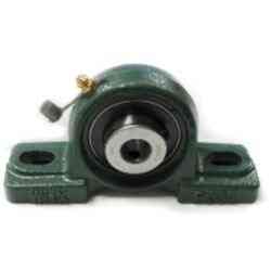 CHUMACERA DE PISO  UCP215-47 2 15/16"